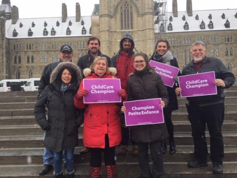 PSAC members in front of the Parliament